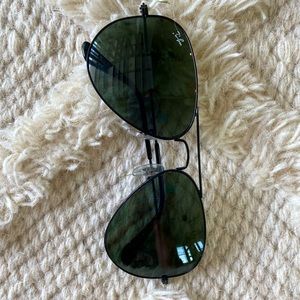 Black used ray bans